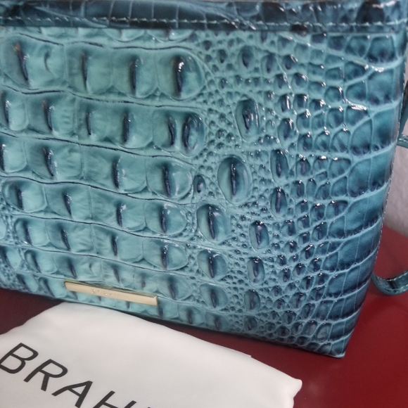 Brahmin Blue Bottle Ombre Lorelei & Credit Card Wallet - Picture 3 of 13
